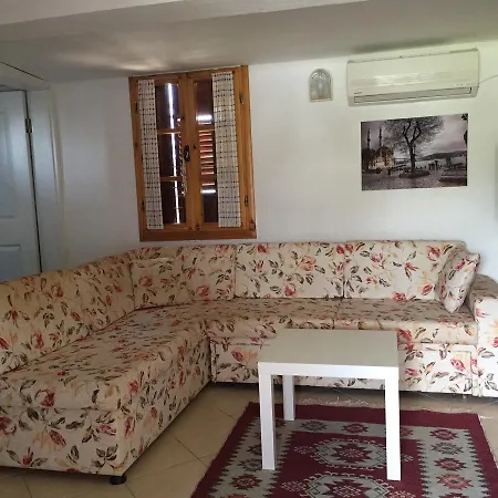 Aparthotel Mono *